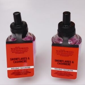 Bath & Body Works SNOWFLAKES & CASHMERE Wallflowers Refills Fresh NEW 2026